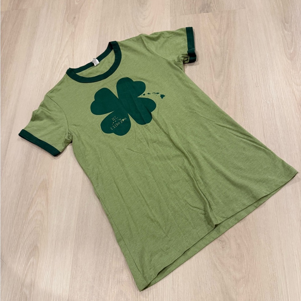 Maui Brew Co Green T-shirt Women Size M